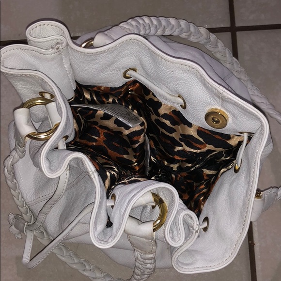 BEBE White Leather Braided Handbag – Chic & Elegant - Picture 3 of 7